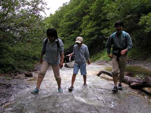 カムイワッカの滝